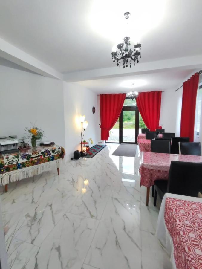 Vila Casa Hatere Moisei Exteriér fotografie